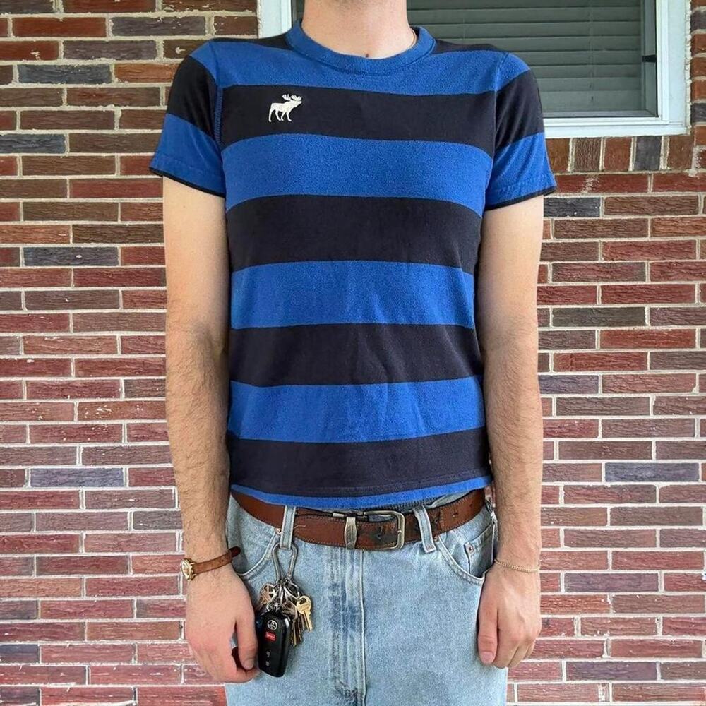 Vintage Y2K early 2000s boxy cropped fit striped blue